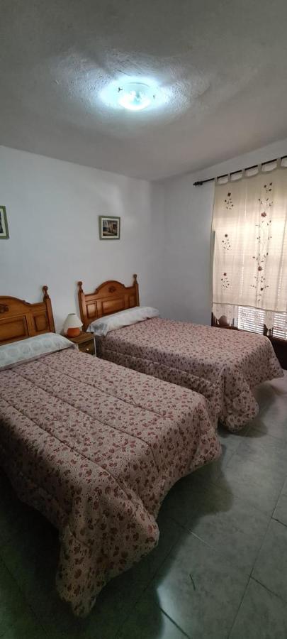 Casa Rural Ramos Linares de la Sierra Exteriör bild